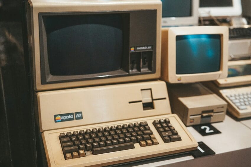 Retro Apple computer