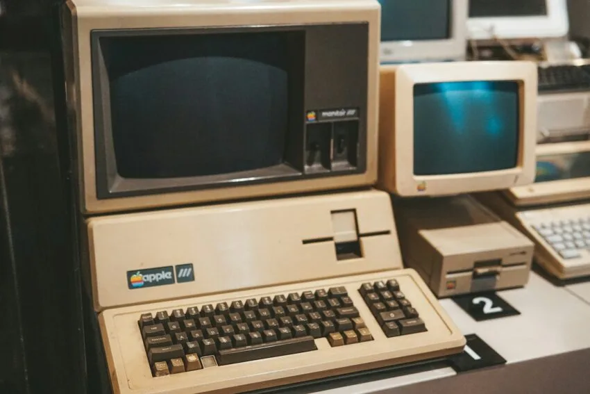 Retro Apple computer
